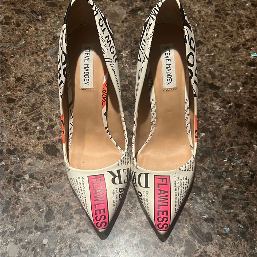 Steve Madden Black and White Heels with Pointed . Cool newspaper print